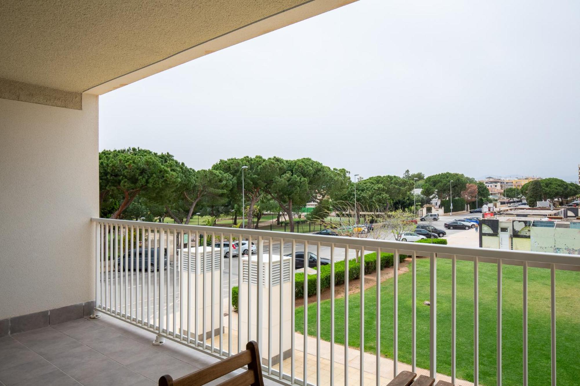 Apartamentos En Canet Al Mar, Junto Playa Y Con Piscina Canet d'En Berenguer Екстер'єр фото
